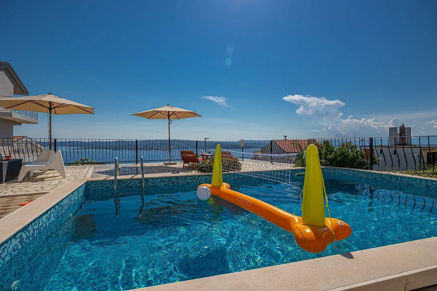 Mediterranes Apartment Mit Meerblick, Privatpool, Bbq, Garage, Waschmaschine Crikvenica